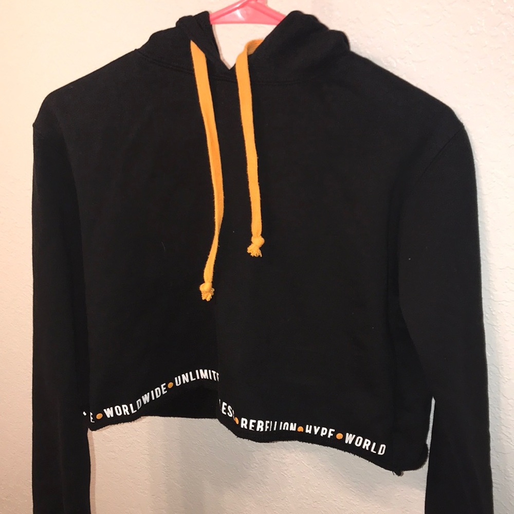 cotton on long sleeve crop top